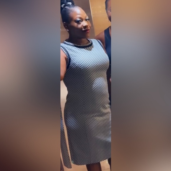 Women’s Summer Dresses - Picture 10 of 16